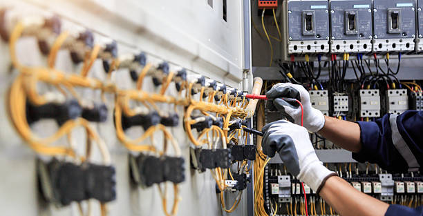 Professional Electrician technician working in Congers, NY
